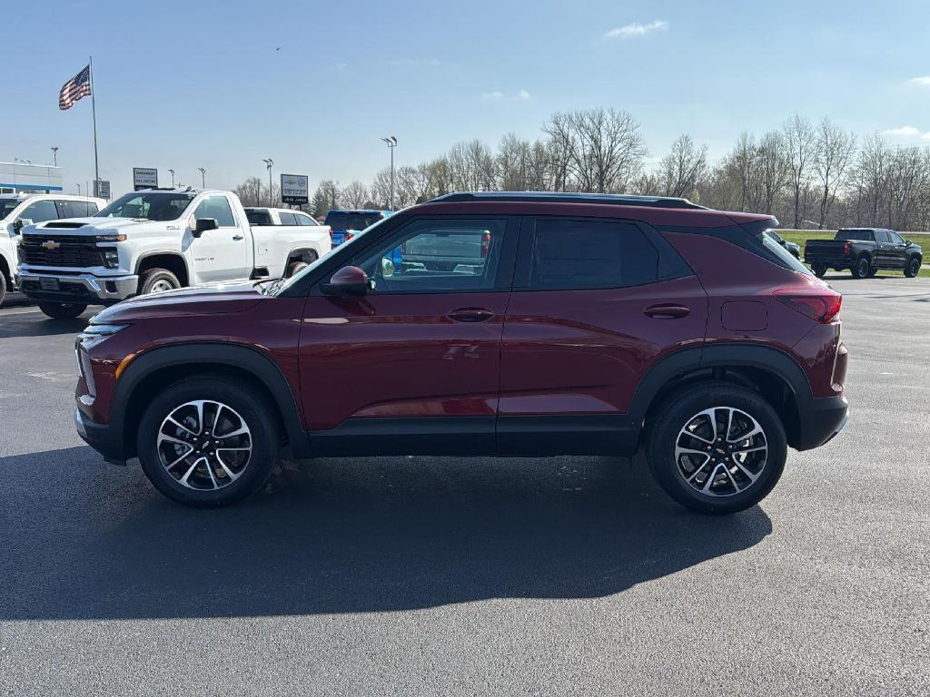 new 2025 Chevrolet TrailBlazer car, priced at $26,020