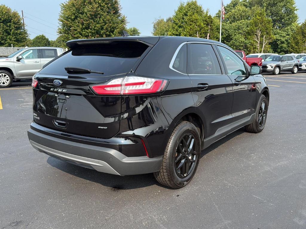 used 2024 Ford Edge car, priced at $24,500