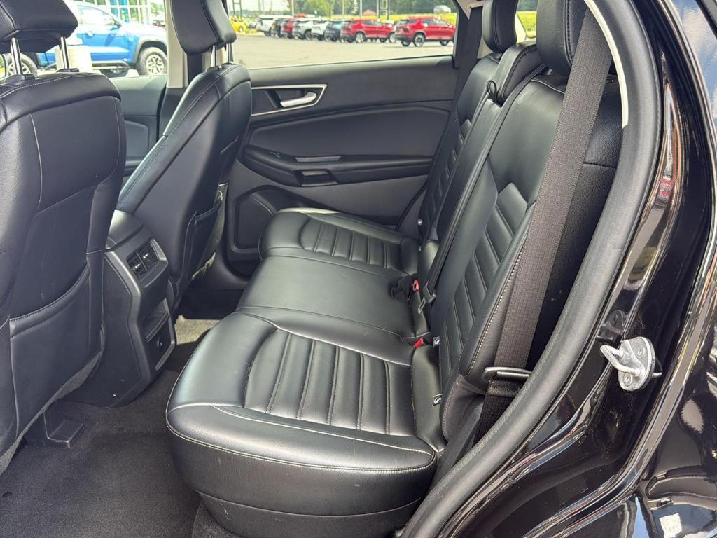 used 2024 Ford Edge car, priced at $25,000