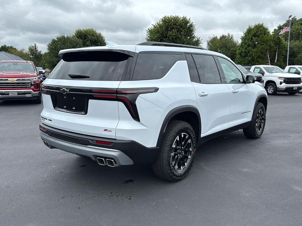 new 2026 Chevrolet Traverse car, priced at $54,980