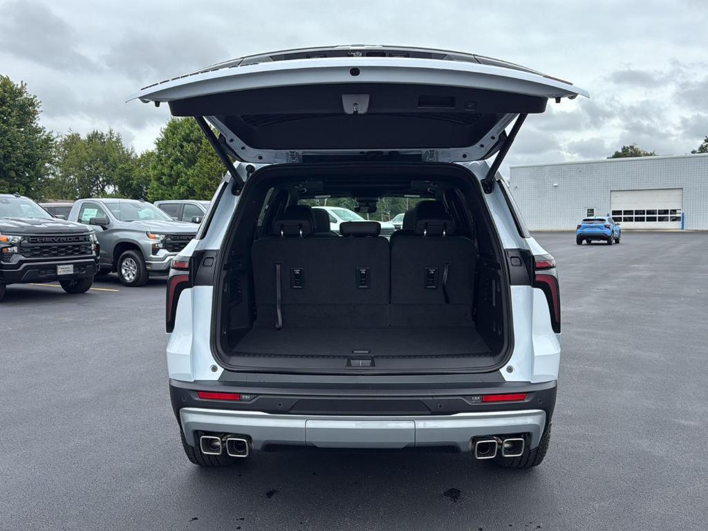 new 2026 Chevrolet Traverse car, priced at $54,980