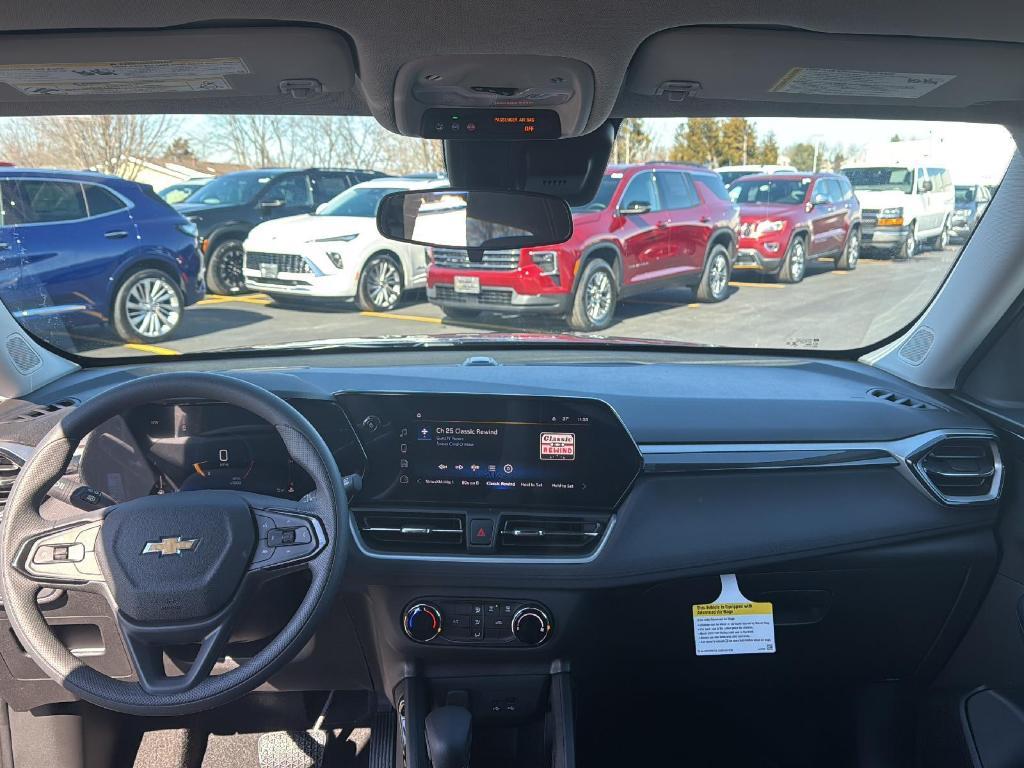 new 2025 Chevrolet TrailBlazer car, priced at $25,720