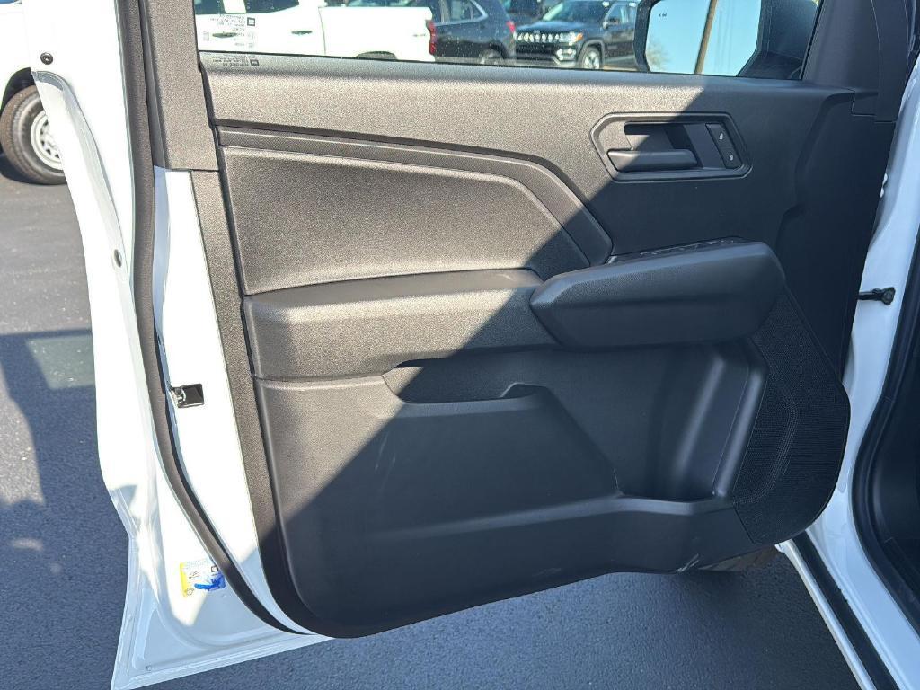 new 2025 Chevrolet Colorado car, priced at $32,510