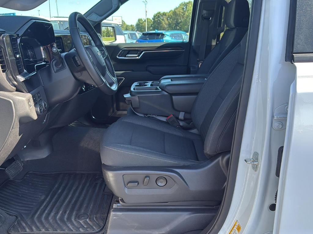 used 2023 Chevrolet Silverado 1500 car, priced at $38,200