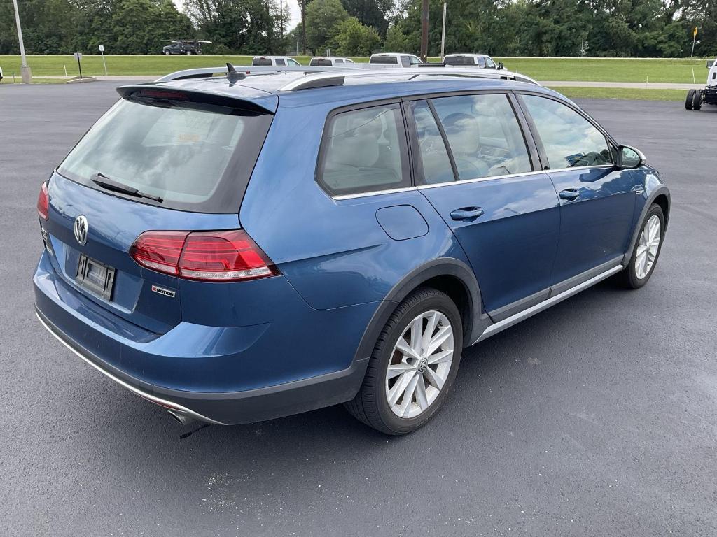 used 2019 Volkswagen Golf Alltrack car, priced at $22,475