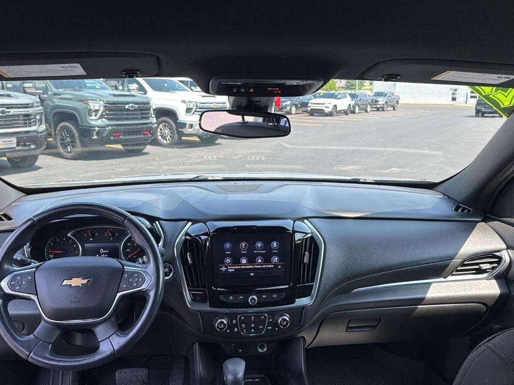used 2022 Chevrolet Traverse car, priced at $29,595