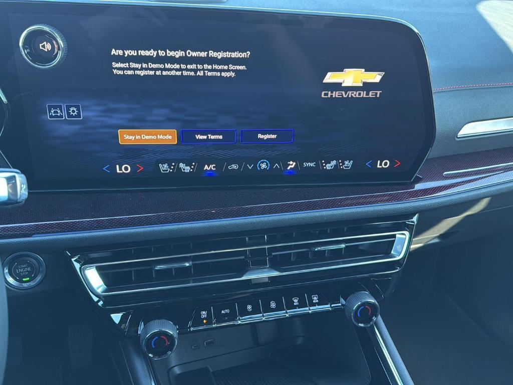 new 2026 Chevrolet Traverse car, priced at $60,040