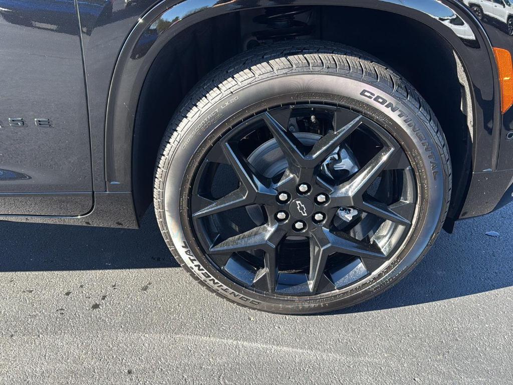 new 2026 Chevrolet Traverse car, priced at $60,040