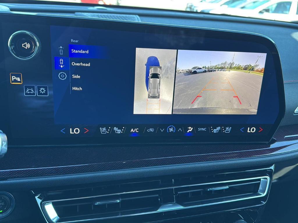 new 2026 Chevrolet Traverse car, priced at $60,040