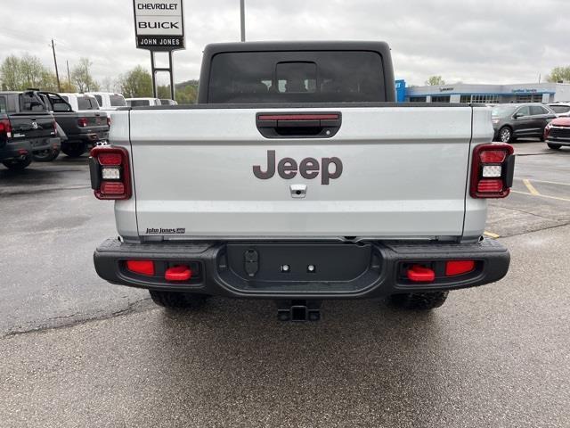 new 2024 Jeep Gladiator car, priced at $49,996