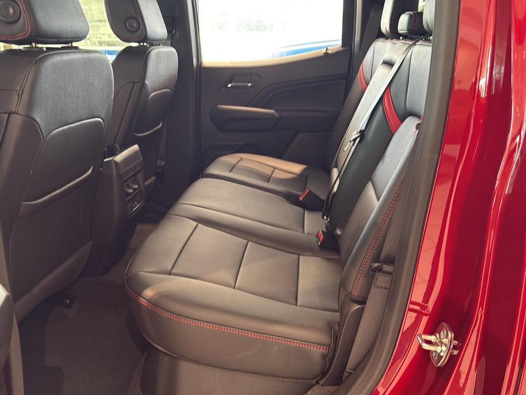 new 2025 Chevrolet Colorado car, priced at $48,820