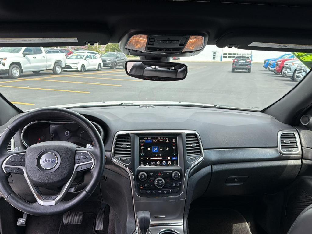 used 2017 Jeep Grand Cherokee car, priced at $14,650