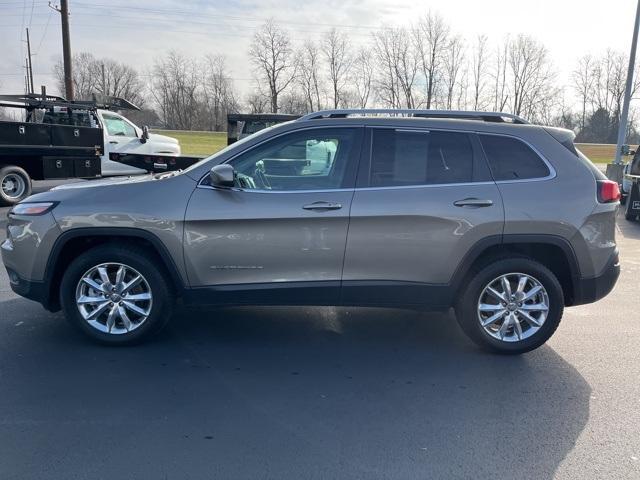 used 2016 Jeep Cherokee car, priced at $12,450