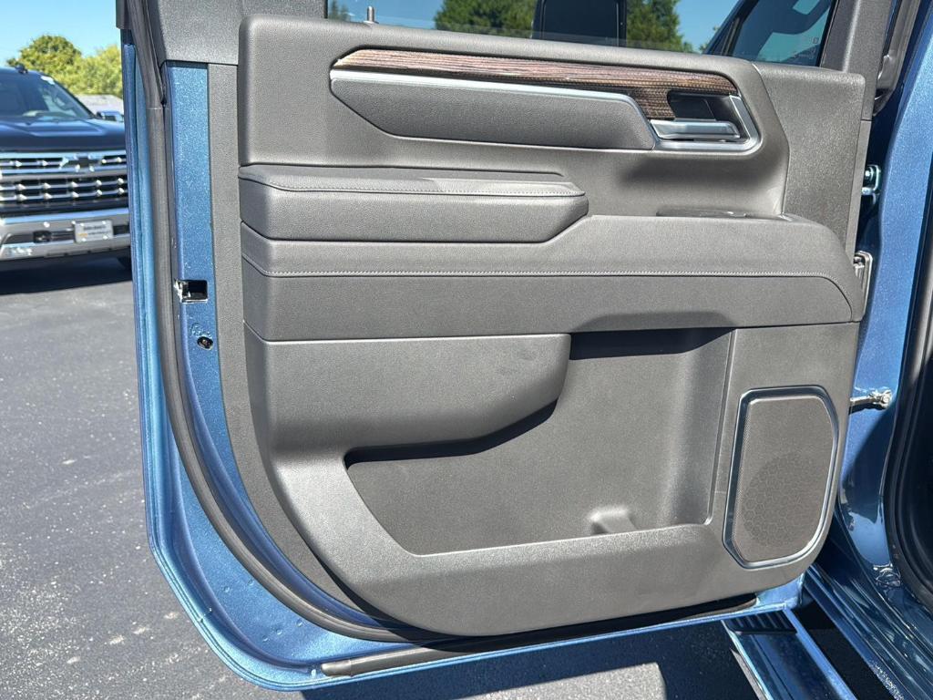 new 2026 Chevrolet Silverado 3500 car, priced at $87,328