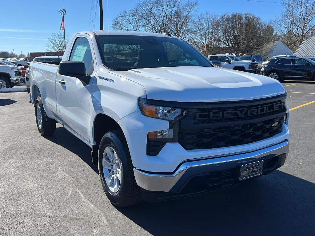 new 2025 Chevrolet Silverado 1500 car, priced at $33,735