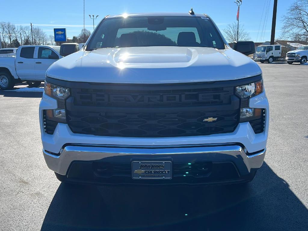 new 2025 Chevrolet Silverado 1500 car, priced at $33,735