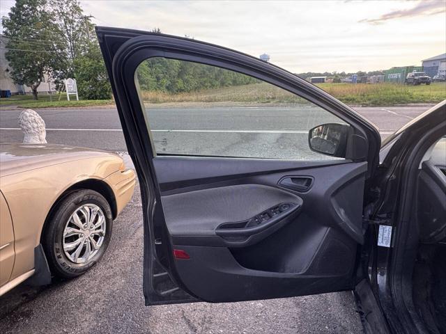 used 2012 Ford Focus car, priced at $3,695