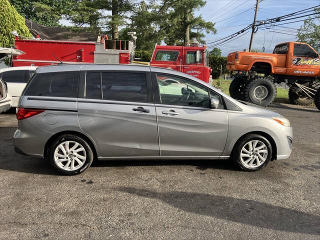 used 2013 Mazda Mazda5 car, priced at $3,495