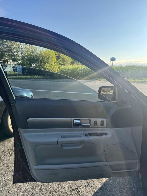 used 2004 Lincoln LS car, priced at $2,195