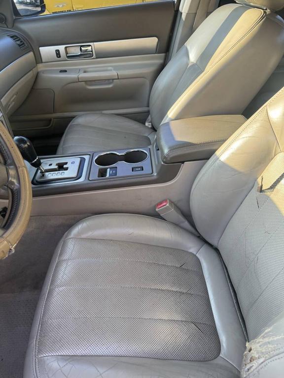 used 2004 Lincoln LS car, priced at $2,195