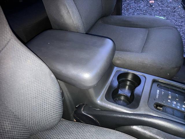 used 2004 Jeep Grand Cherokee car, priced at $2,195