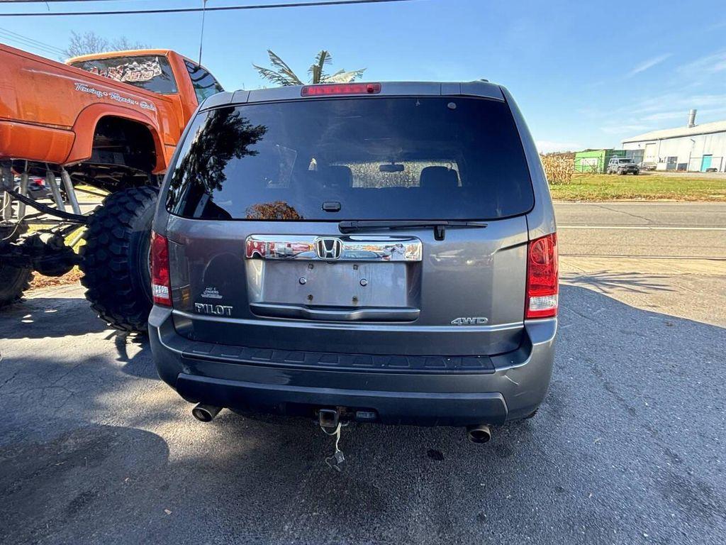 used 2011 Honda Pilot car, priced at $2,995