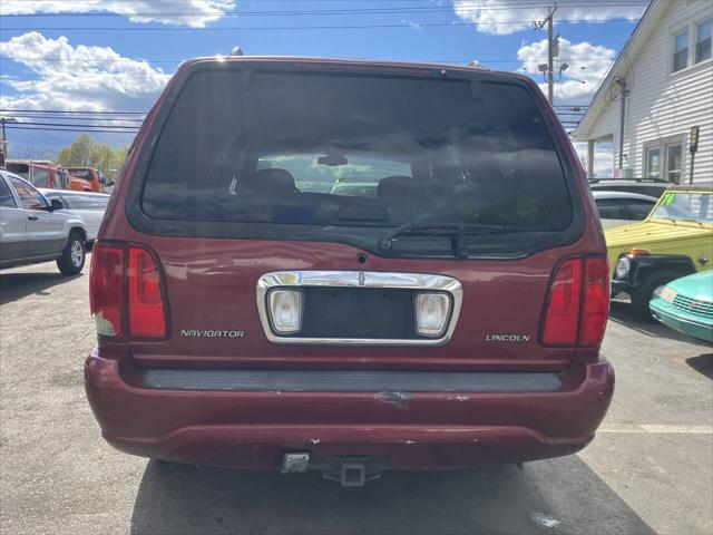 used 1999 Lincoln Navigator car, priced at $2,195