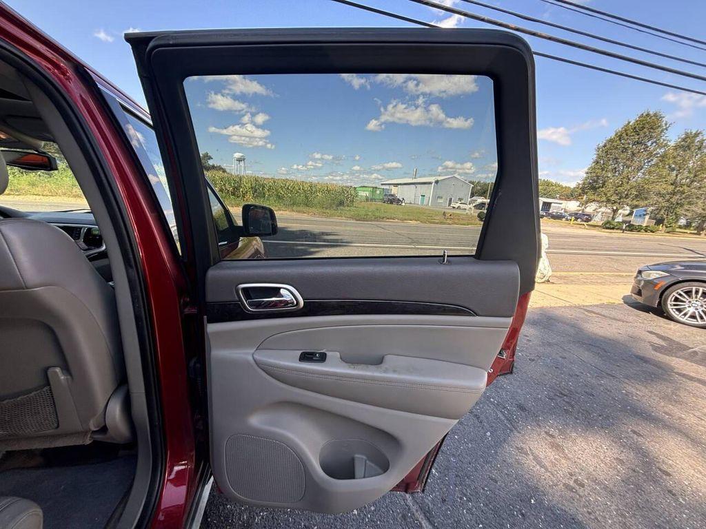 used 2011 Jeep Grand Cherokee car, priced at $2,995