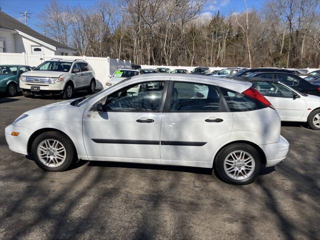 used 2003 Ford Focus car, priced at $1,295