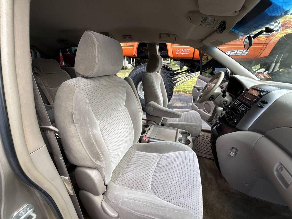 used 2006 Toyota Sienna car, priced at $2,495