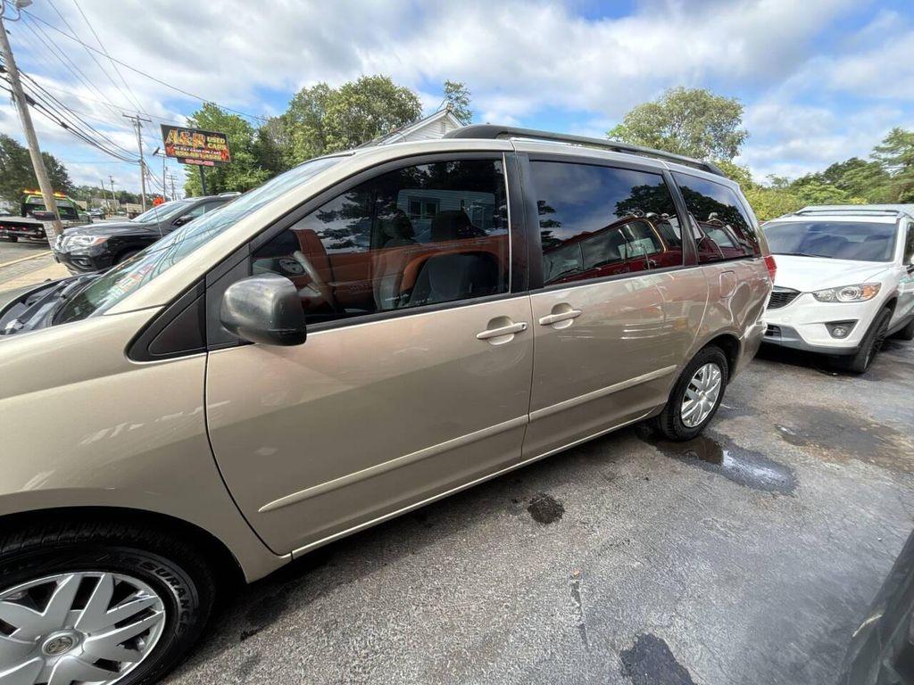 used 2006 Toyota Sienna car, priced at $2,495