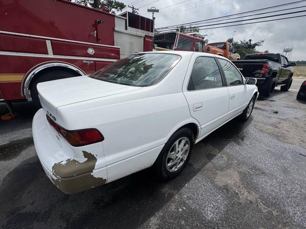 used 1998 Toyota Camry car, priced at $1,895