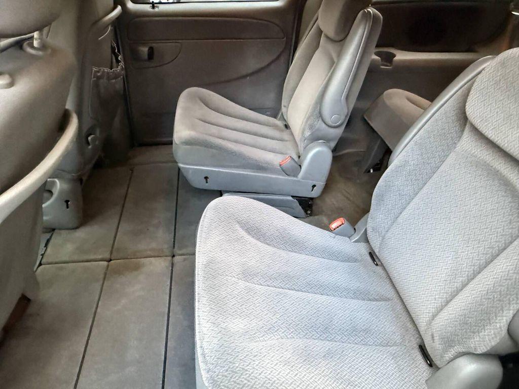 used 2006 Dodge Grand Caravan car, priced at $1,895