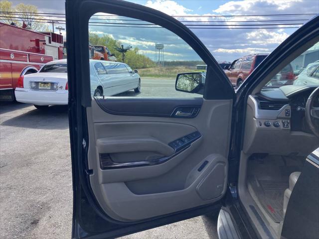 used 2015 GMC Yukon car, priced at $9,995