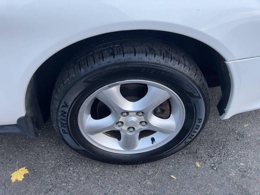 used 2001 Ford Taurus car, priced at $2,995