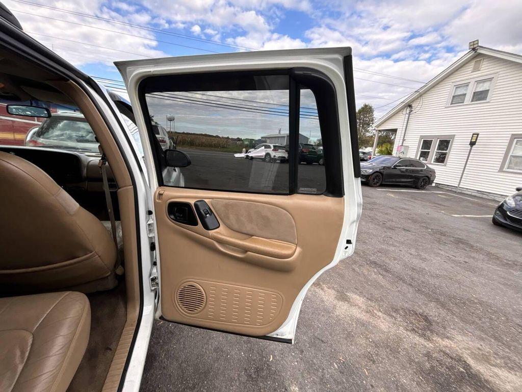 used 1998 Dodge Durango car, priced at $2,495