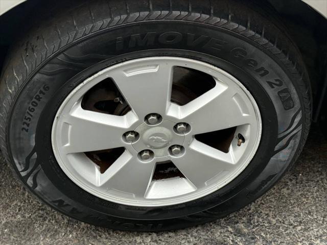 used 2007 Chevrolet Impala car, priced at $2,295