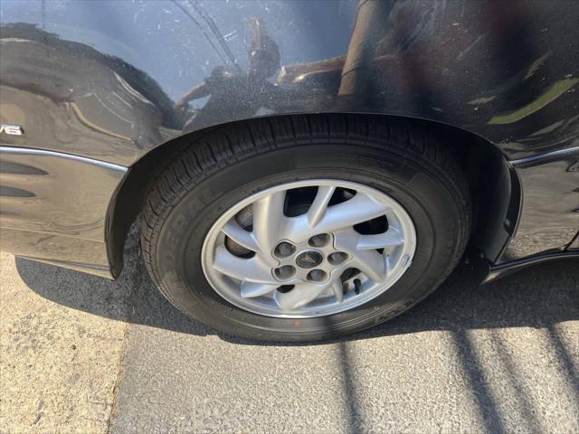 used 2002 Pontiac Grand Am car, priced at $3,495