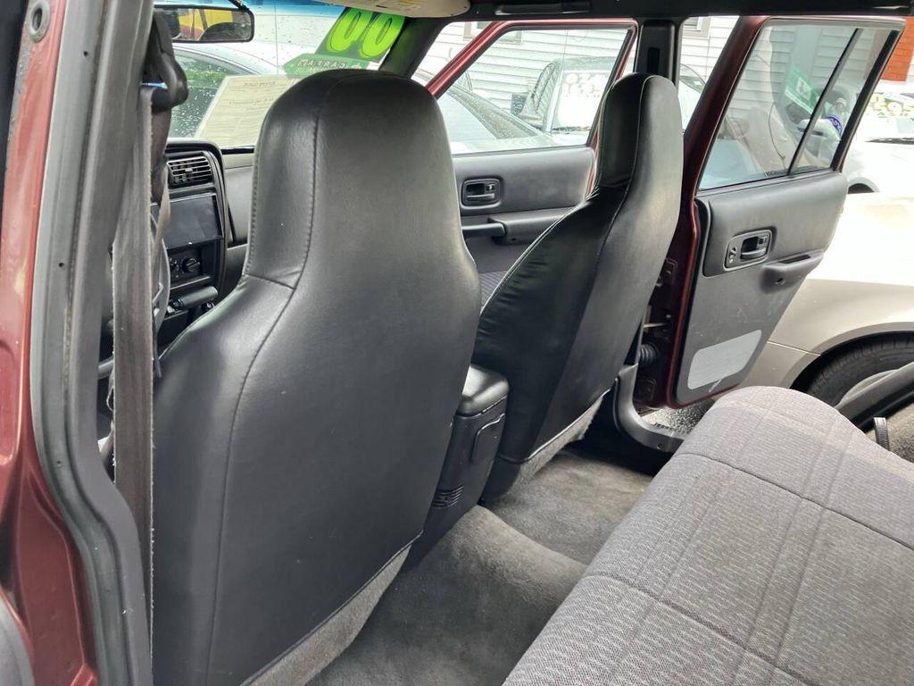 used 2000 Jeep Cherokee car, priced at $1,295