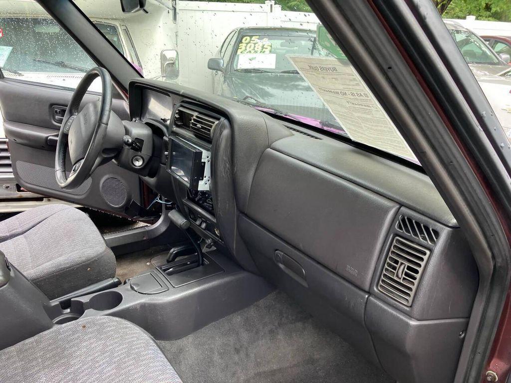 used 2000 Jeep Cherokee car, priced at $1,295