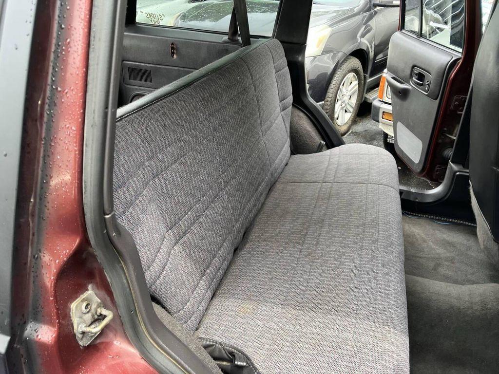 used 2000 Jeep Cherokee car, priced at $1,295