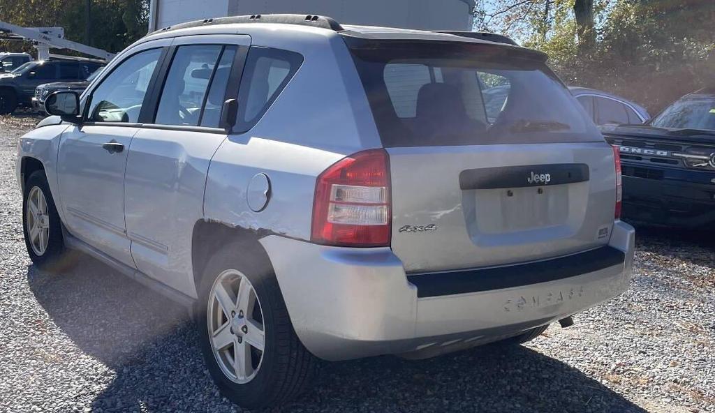 used 2010 Jeep Compass car, priced at $3,495