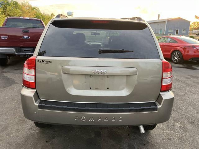 used 2007 Jeep Compass car, priced at $2,995