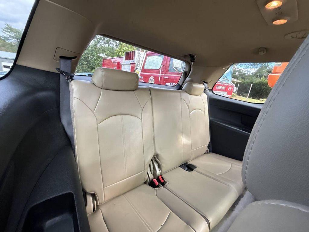 used 2012 GMC Acadia car, priced at $3,995