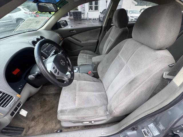 used 2007 Nissan Altima car, priced at $2,495