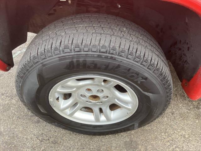 used 2002 Dodge Dakota car, priced at $1,795
