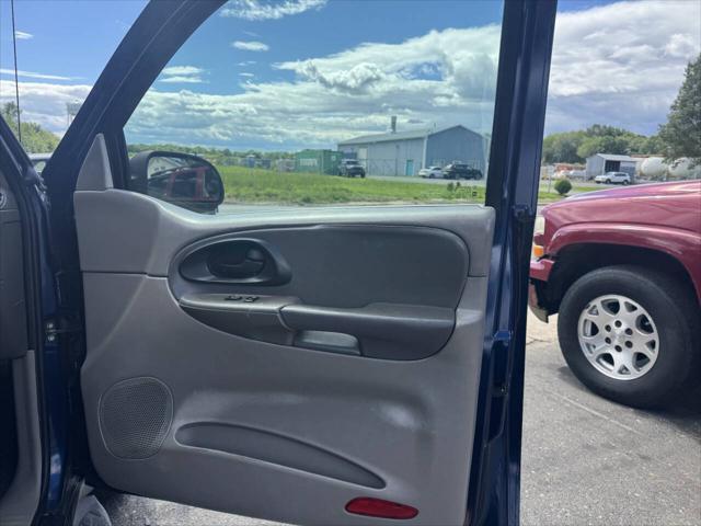 used 2002 Chevrolet TrailBlazer car, priced at $3,995