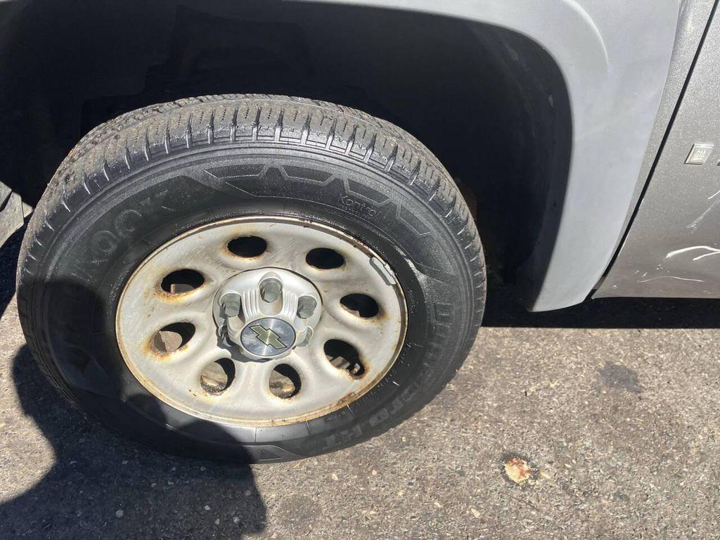 used 2009 Chevrolet Silverado 1500 car, priced at $2,495