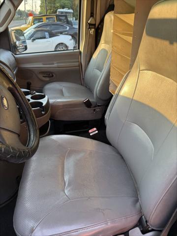 used 2006 Ford E250 car, priced at $2,195