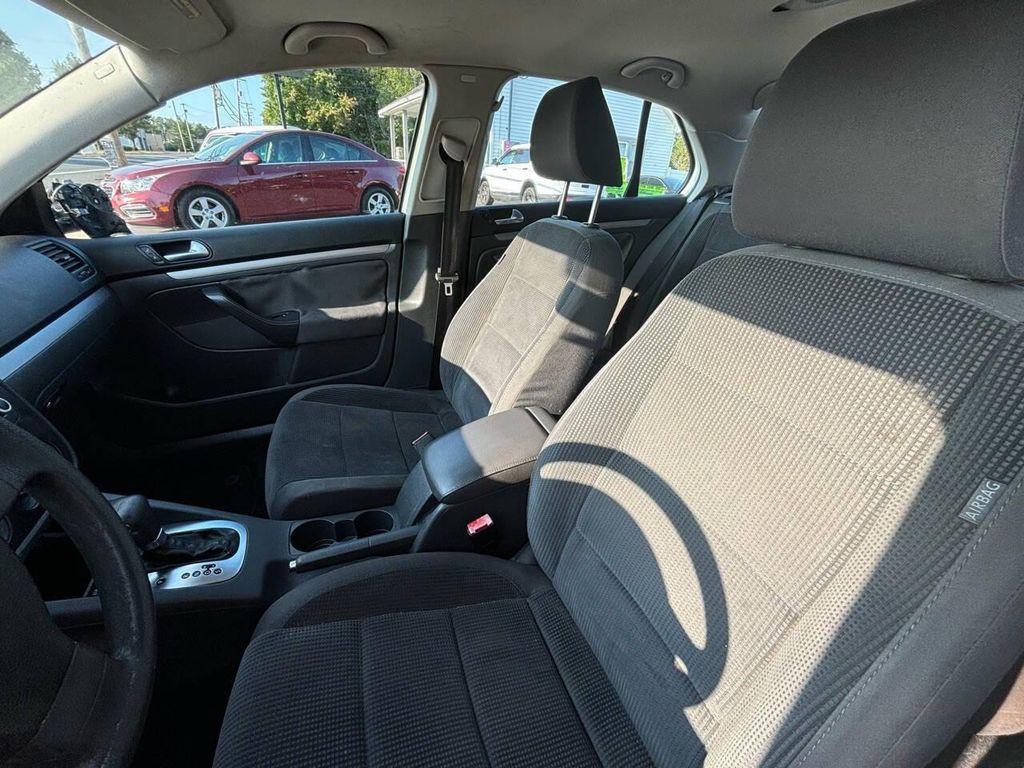 used 2009 Volkswagen Jetta car, priced at $2,495